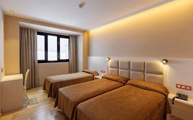 House Hotell